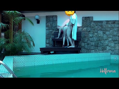 ❤️ Il capo invita la cameriera alla piscina, ma non poteva resistere a un caldo ️❌ Video di sessoal it.special-grasser.ru ❌